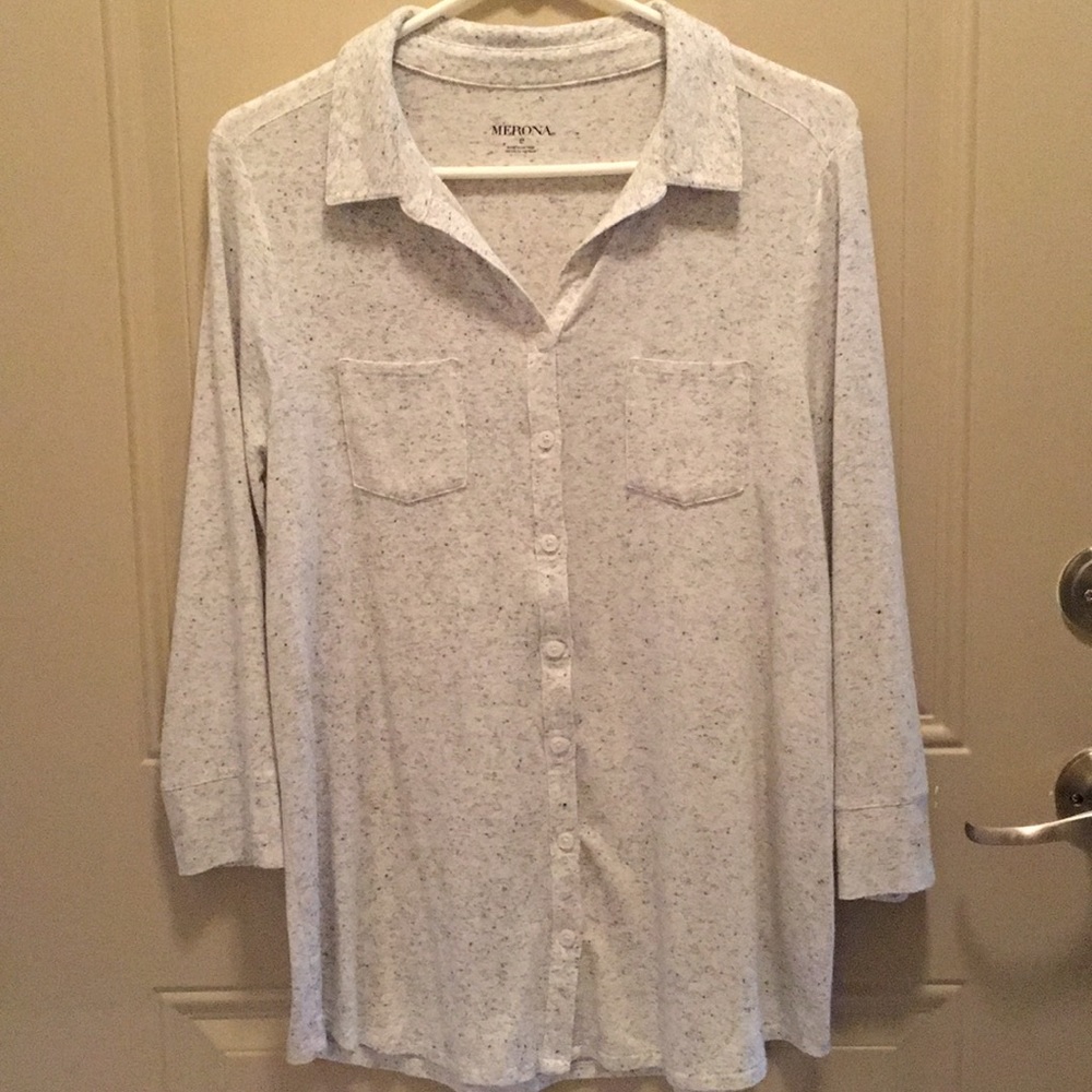 Bottom down shirt